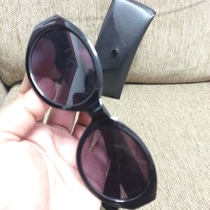 Nine West Women's Black Round Sunglasses